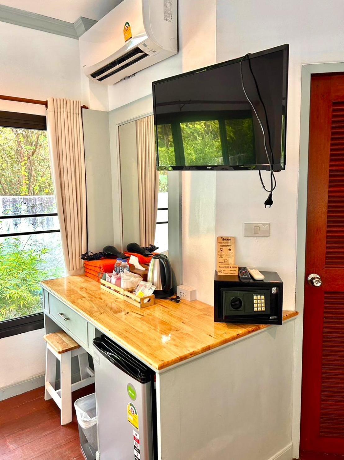 Tropicoco Beach Resort Koh Phangan Haad Yao Dış mekan fotoğraf